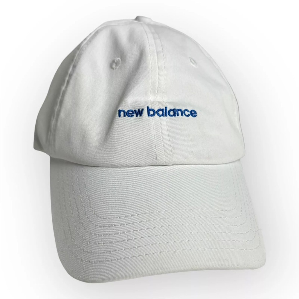 NWT New Balance Hat 6 Panel Linear Logo Curve Brim hat White And Blue Logo